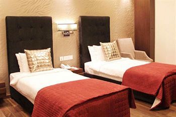 Hotel Grand Mumtaz Towers Srīnagar Extérieur photo