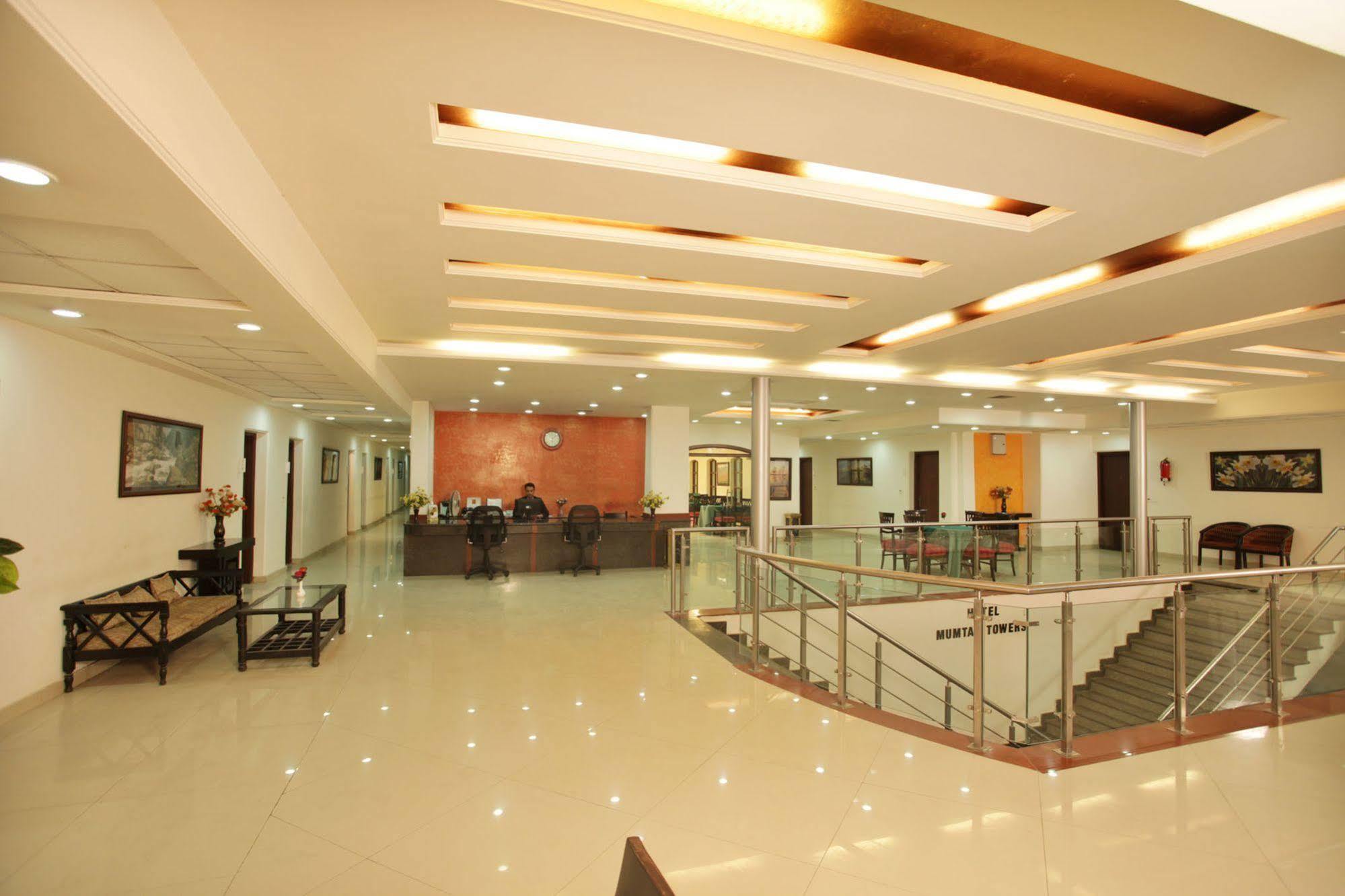 Hotel Grand Mumtaz Towers Srīnagar Extérieur photo